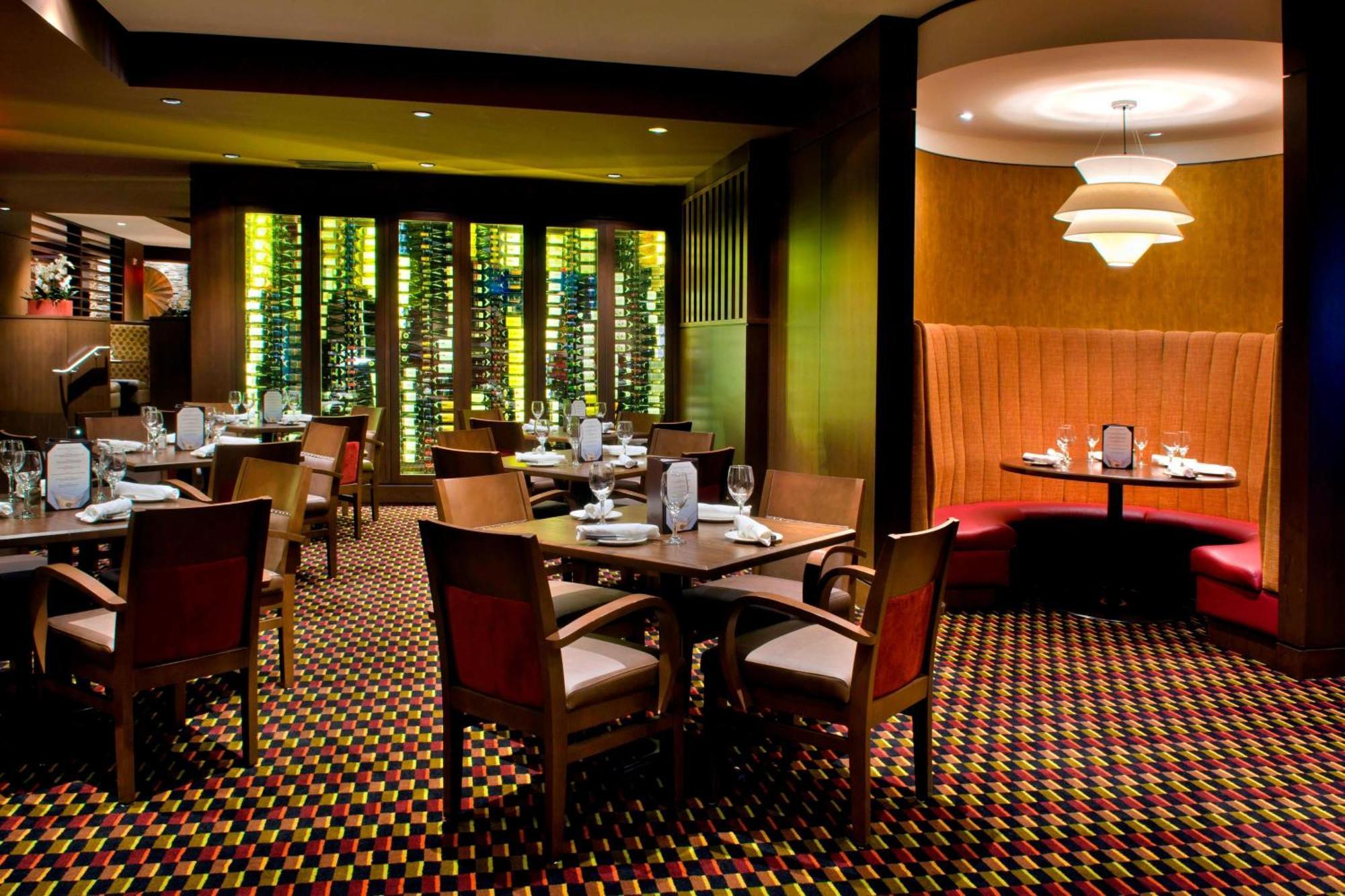 Courtyard By Marriott Niagara Falls Exterior photo